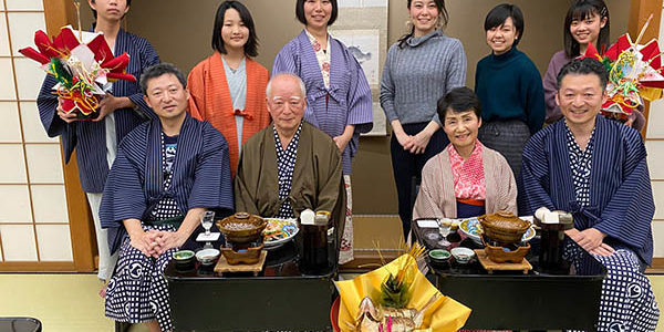 金婚式用の素敵なDVDを作成いただき、本当にありがとうございました。 金婚式用の素敵なDVDを作成いただき、本当にありがとうございました。